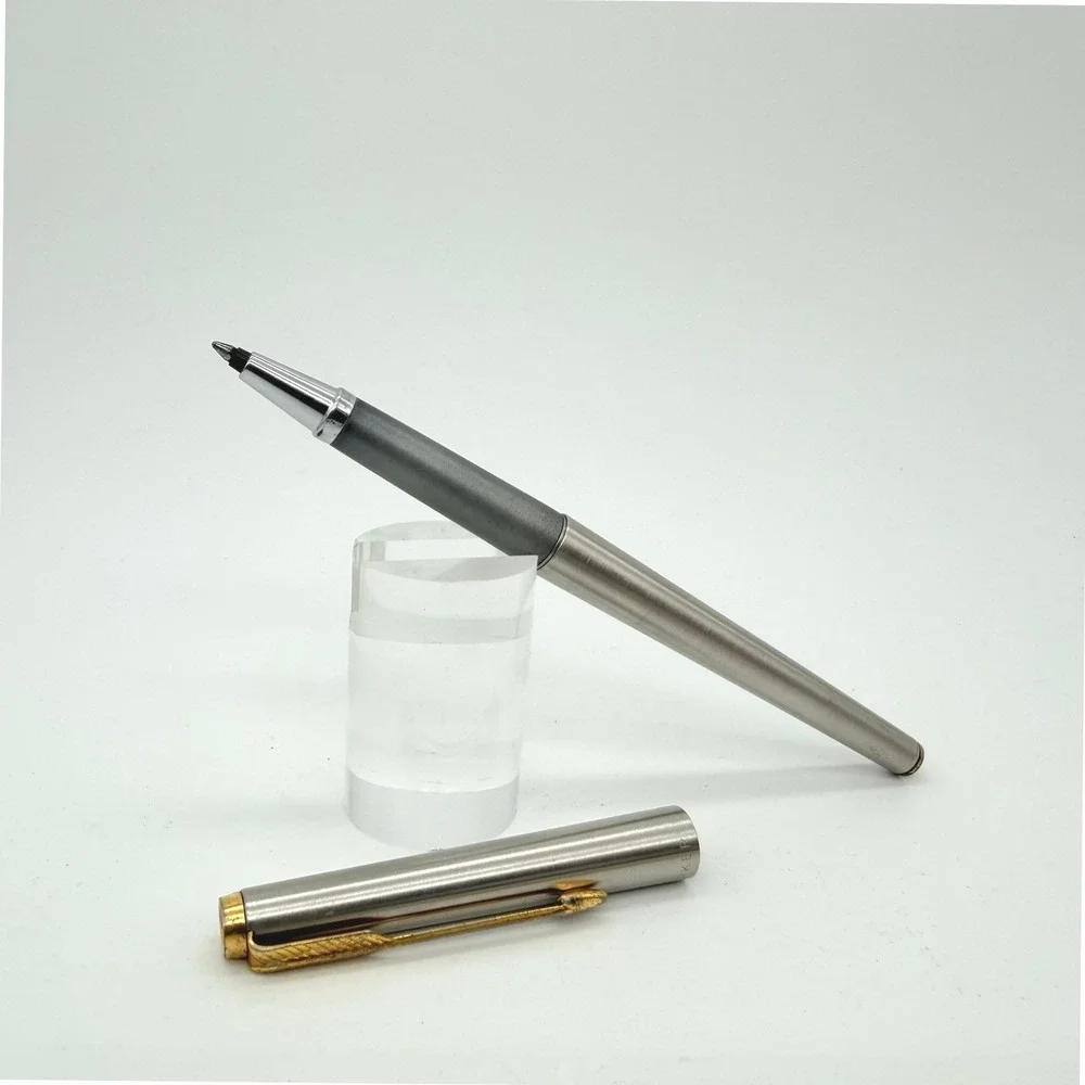 Parker Vector Rollerball Pen Stainless Steel Gold Trim Medium 0.8mm EDC Writing